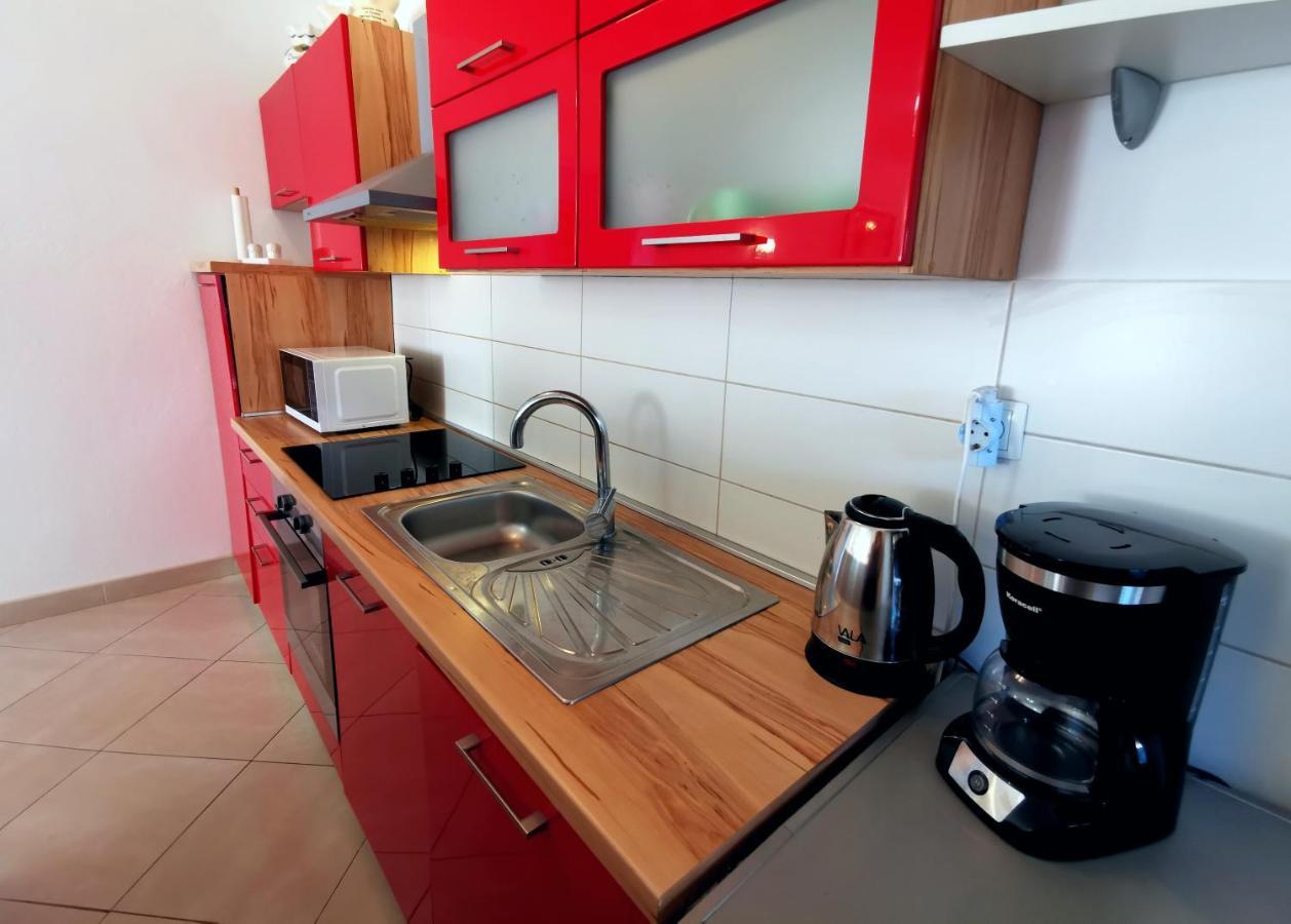 Parun Apartment Pula Exterior photo